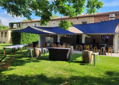 Pour tous votre évènementiel, profitez des extérieurs du Gîte du Clot de Castres, Tarn.